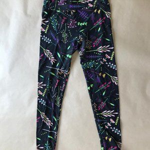 LuLaRoe leggings.